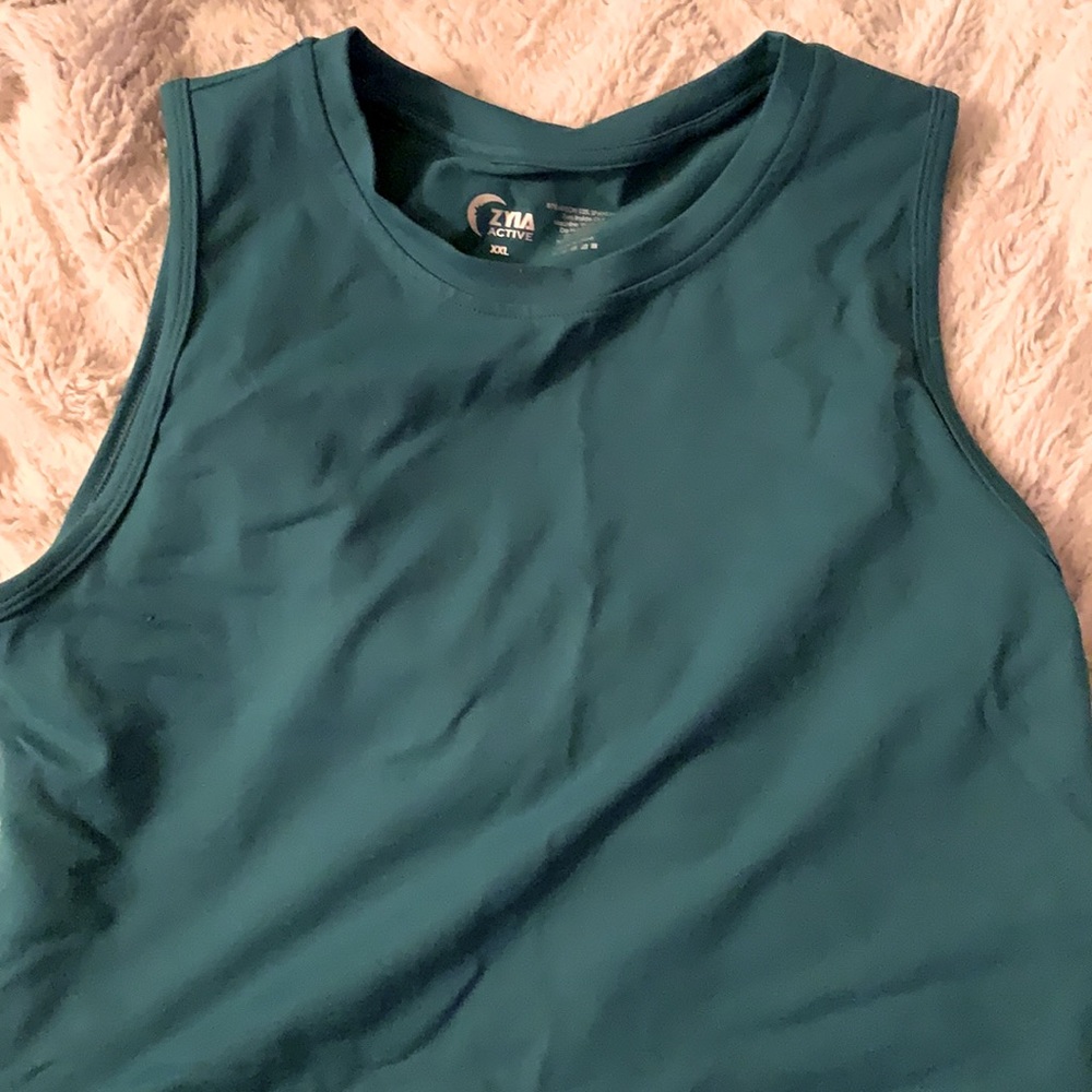 Workout tank